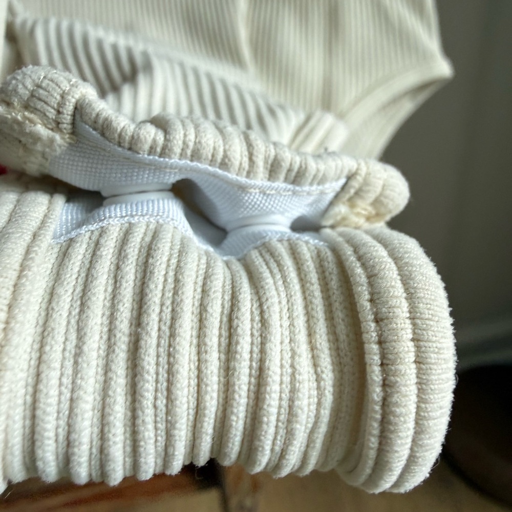 Set of 3 Ribbed Body‑Con Bodysuits – Size S - Picture 5 of 8